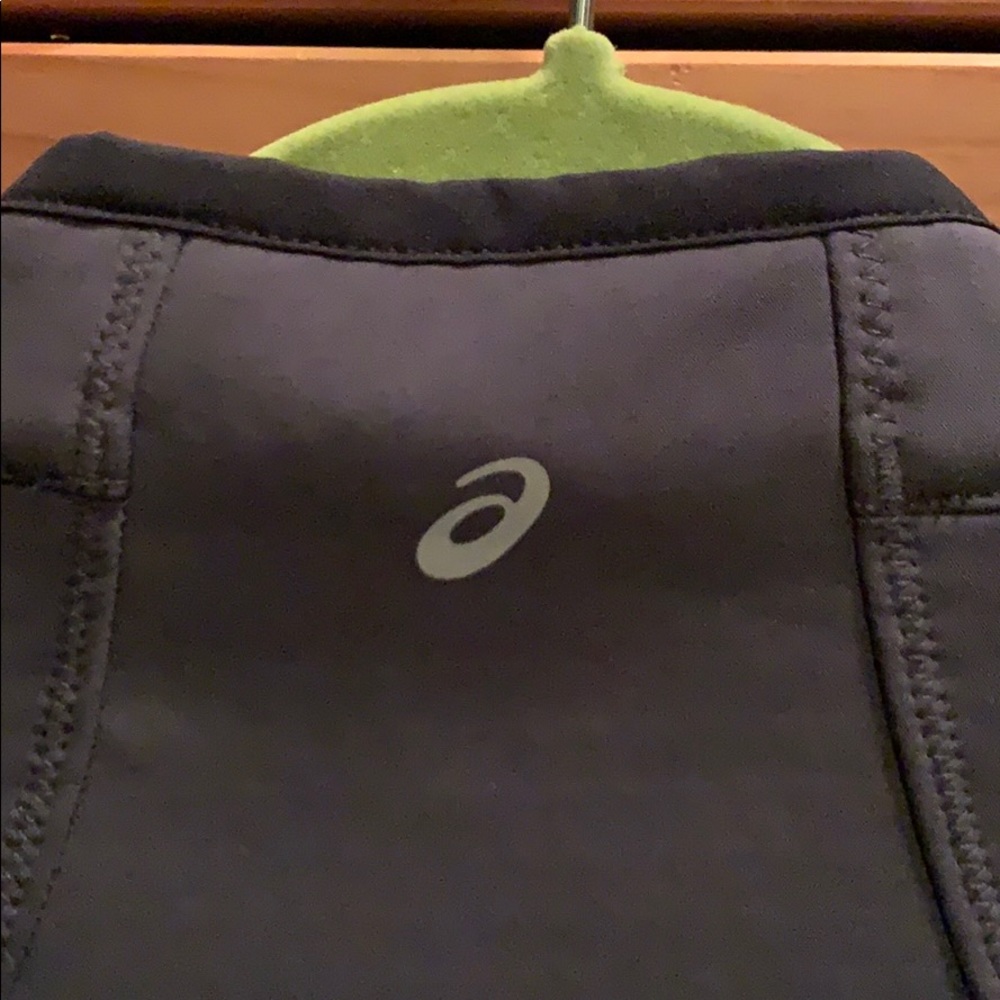 ASICS jacket - Picture 8 of 9